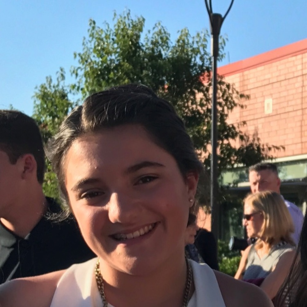 Meet your Posher, Sydni